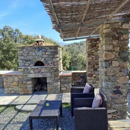 Casa de Férias Maison En Pierre Corse Avec Vue Entre Et Montagne *